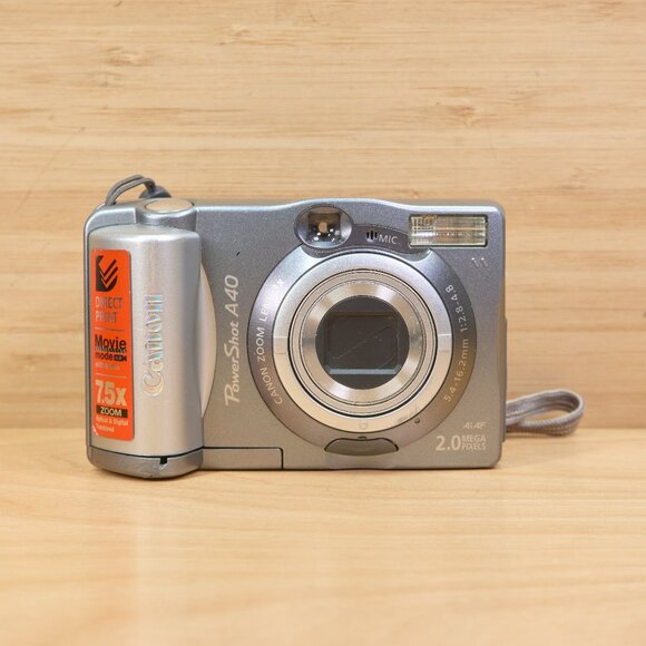 Vintage Canon Powershot A40 2 MP Digital Camera, 3x Optical Zoom - Picture 2 of 9